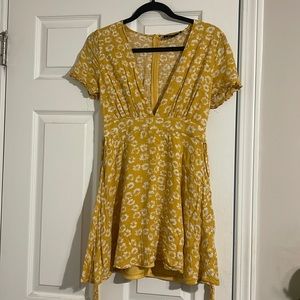 Lulus floral dress